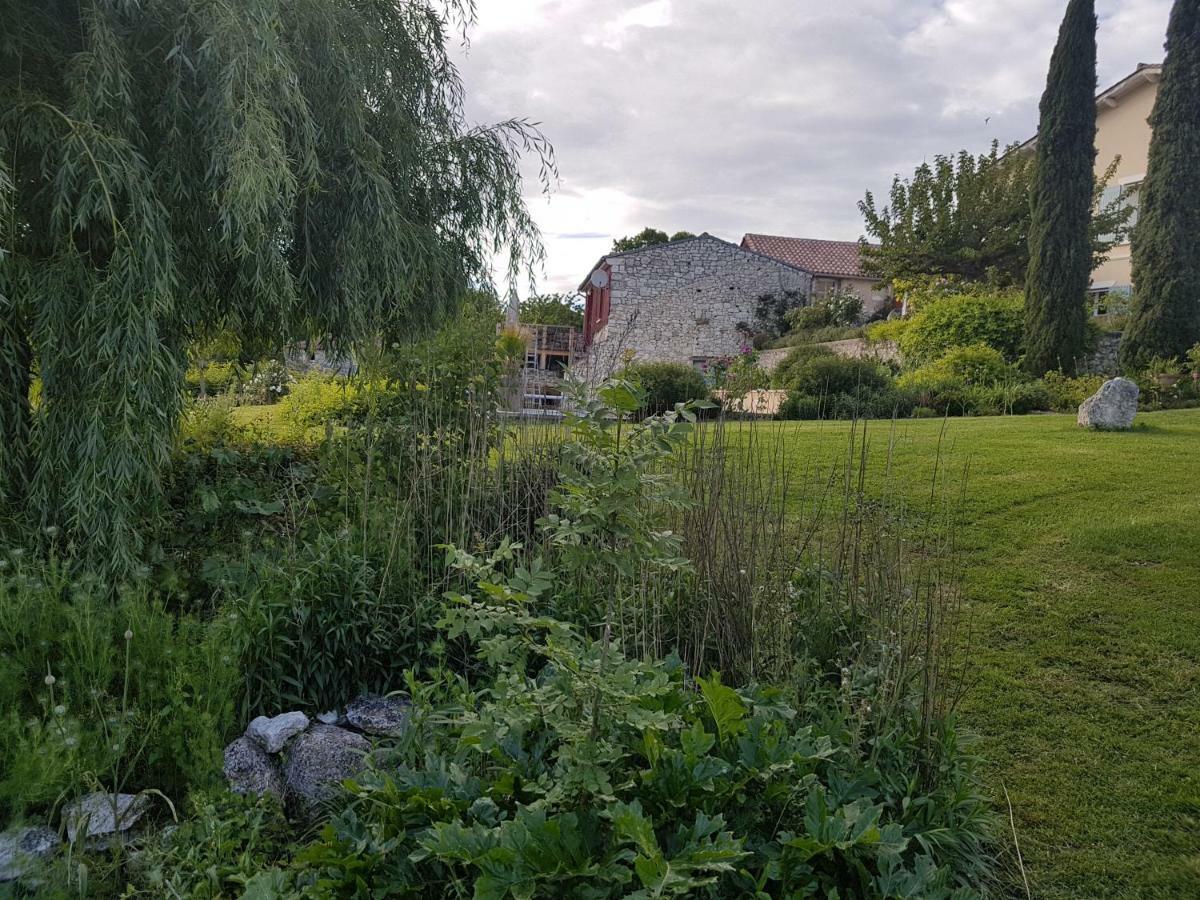 Rabbit House - Le Gite Singleyrac Exterior foto